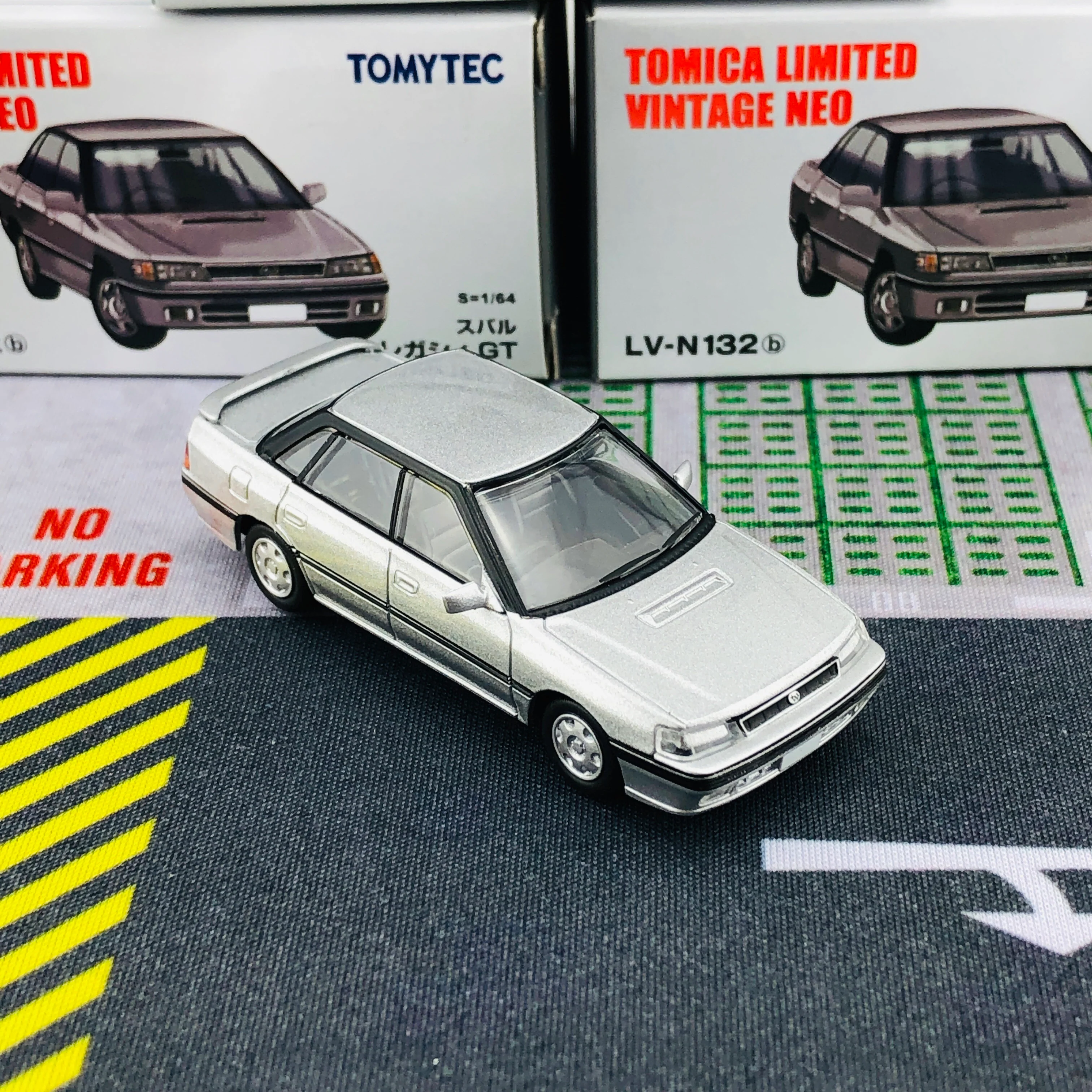 TOMYTEC Tomica Limited Vintage Neo Subaru Legacy GT Silver  LV-N132b - Image 6