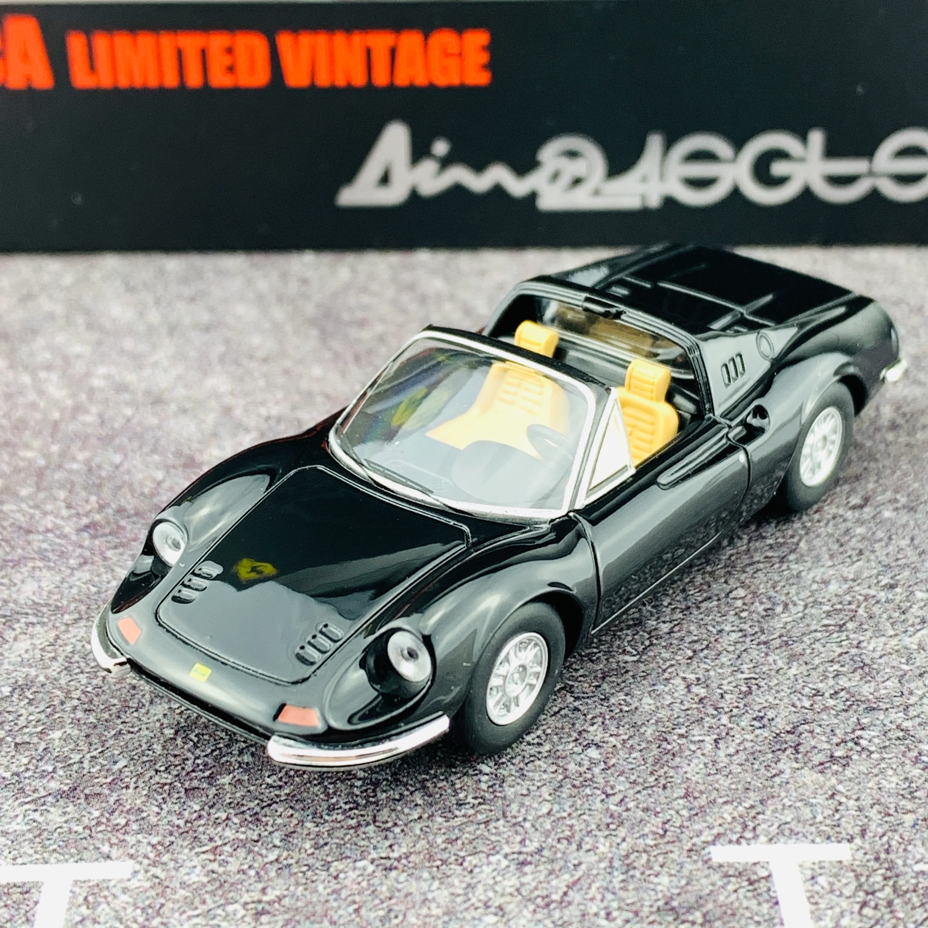 Tomytec Tomica Limited Vintage Neo 1/64 Ferrari Dino 246 GTS (BLACK) 4543736306207 - Image 3