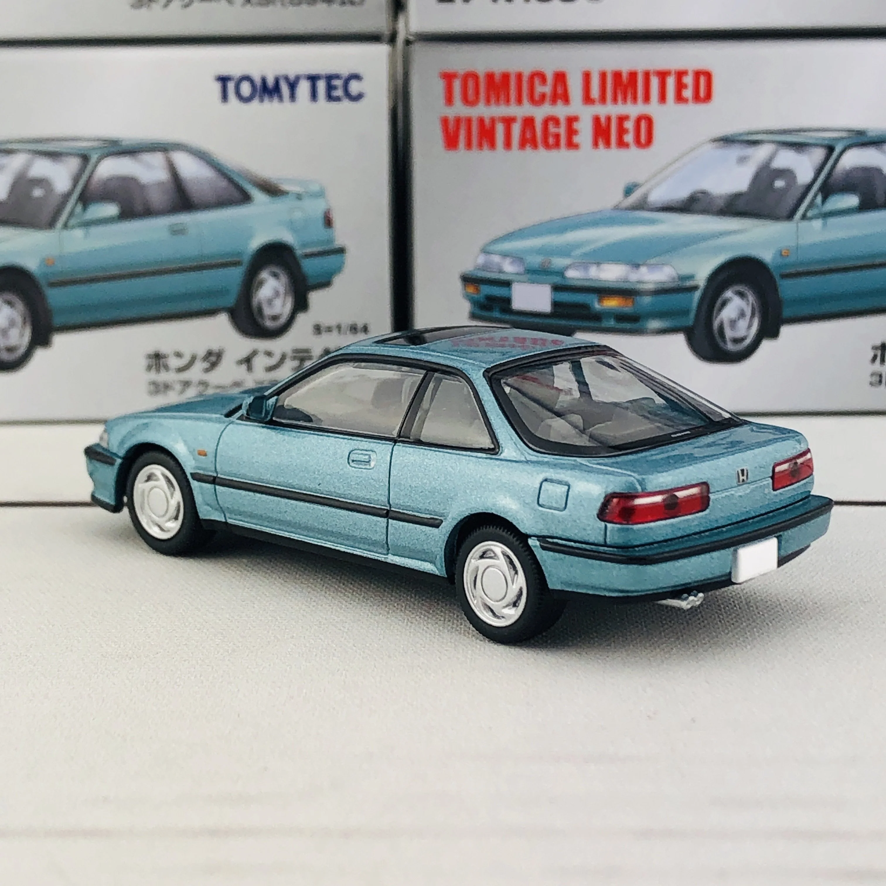 Tomytec Tomica Limited Vintage Neo 1/64 LV-N193b Honda Integra 3 Door Coupe XSi Blue (1989) - Image 4
