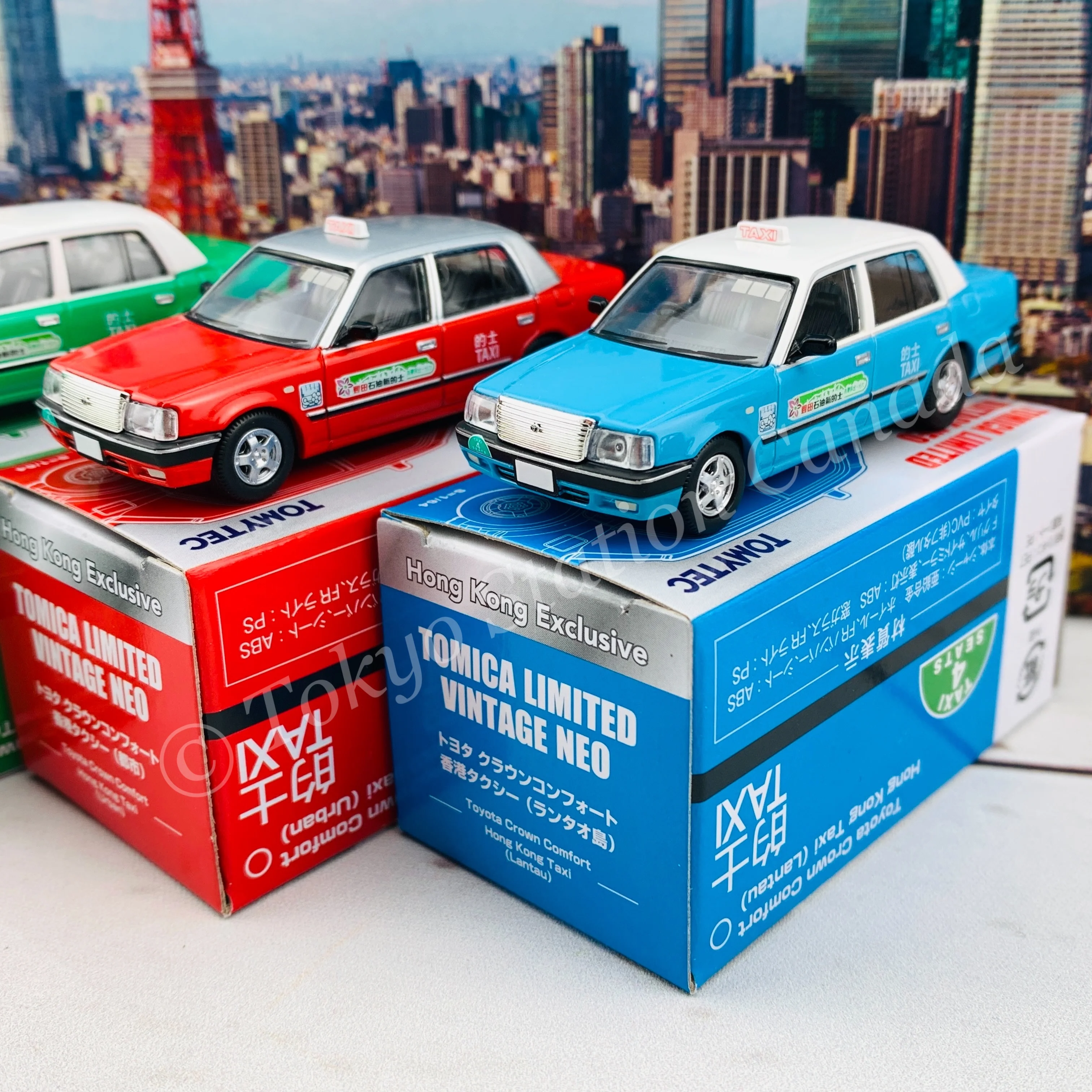 Tomytec Tomica Limited Vintage Neo 1/64 TOYOTA CROWN COMFORT Hong Kong TAXI Set of 3 (Hong Kong Exclusive) - Image 3