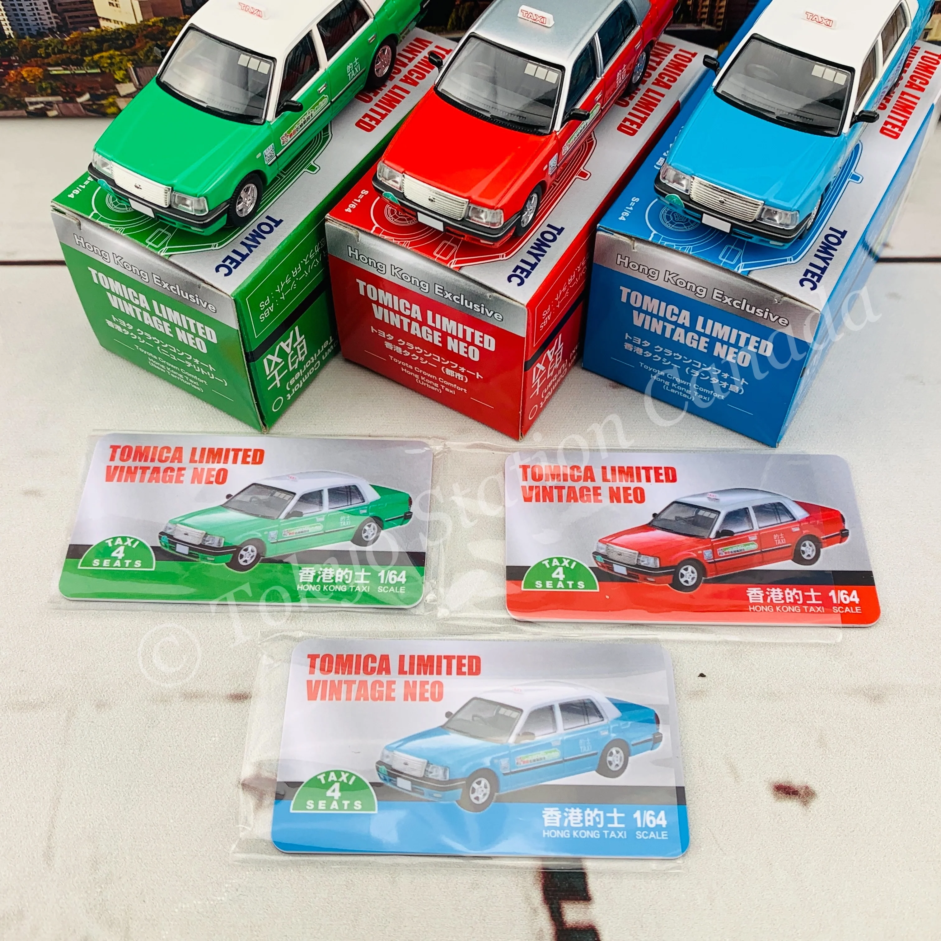 Tomytec Tomica Limited Vintage Neo 1/64 TOYOTA CROWN COMFORT Hong Kong TAXI Set of 3 (Hong Kong Exclusive) - Image 5