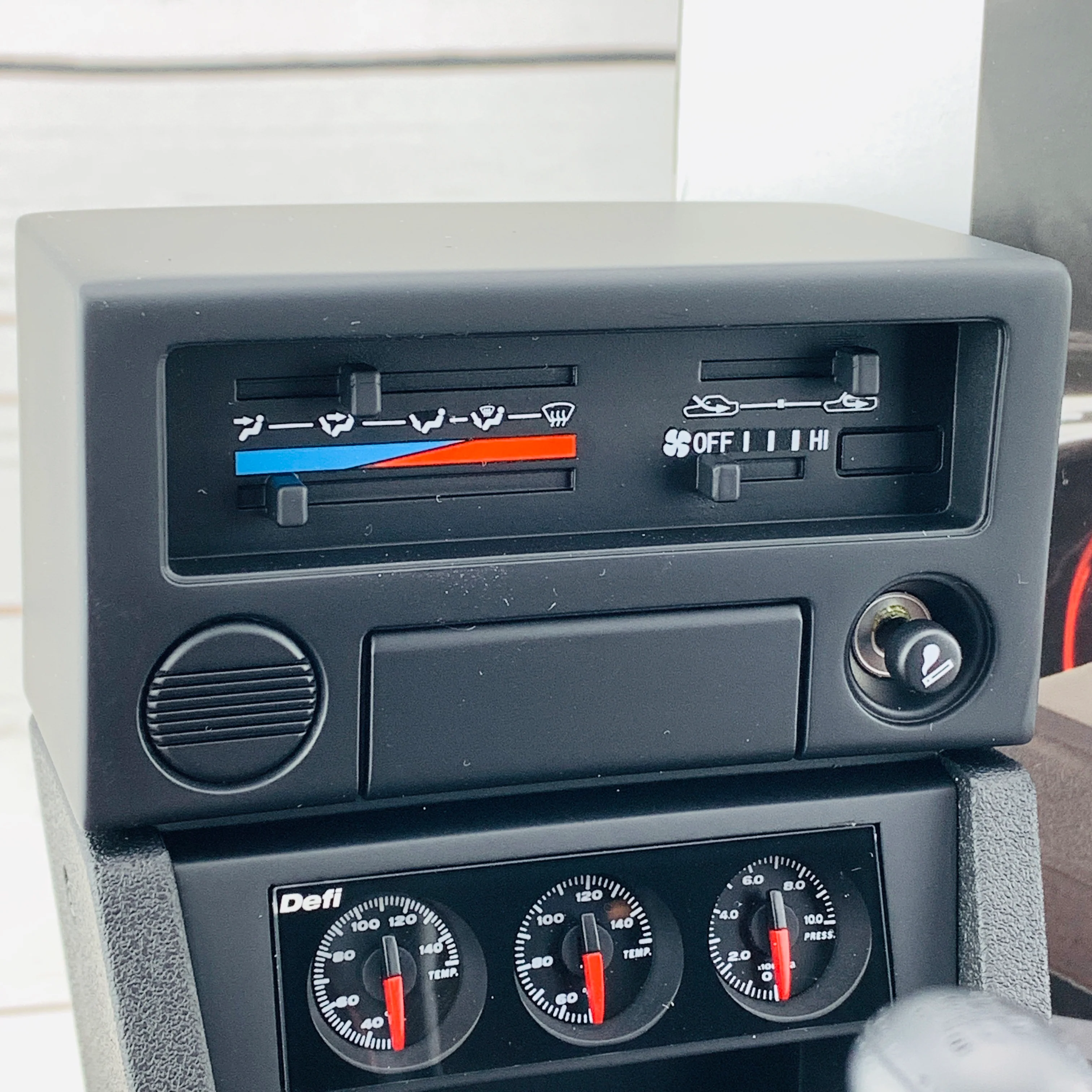 Toyota Trueno AE86 Scale 1/3 Manual Transmission Model - Image 3