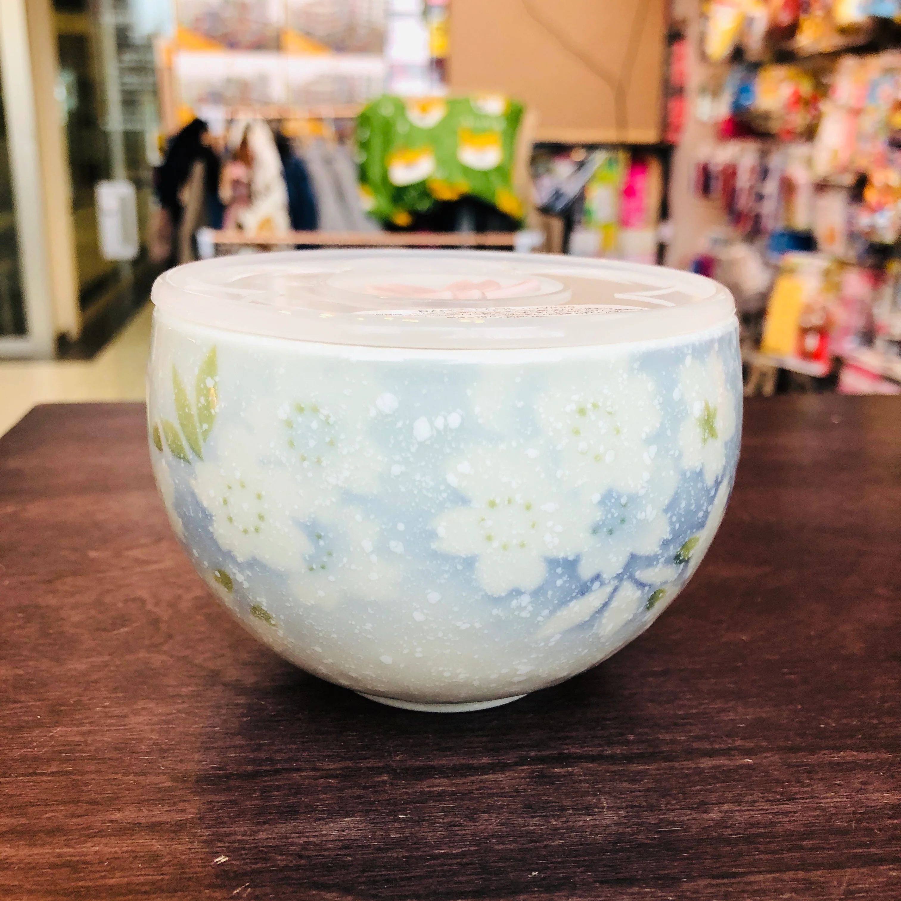 Uno Chiyo Porcelain Bowl with Lid set of 3 pcs by Aito Japan 272-686 - Image 3