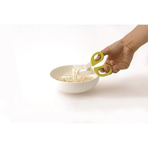 Winnie The Pooh Food Scissor with Case by SKATER BFC1 - Image 4