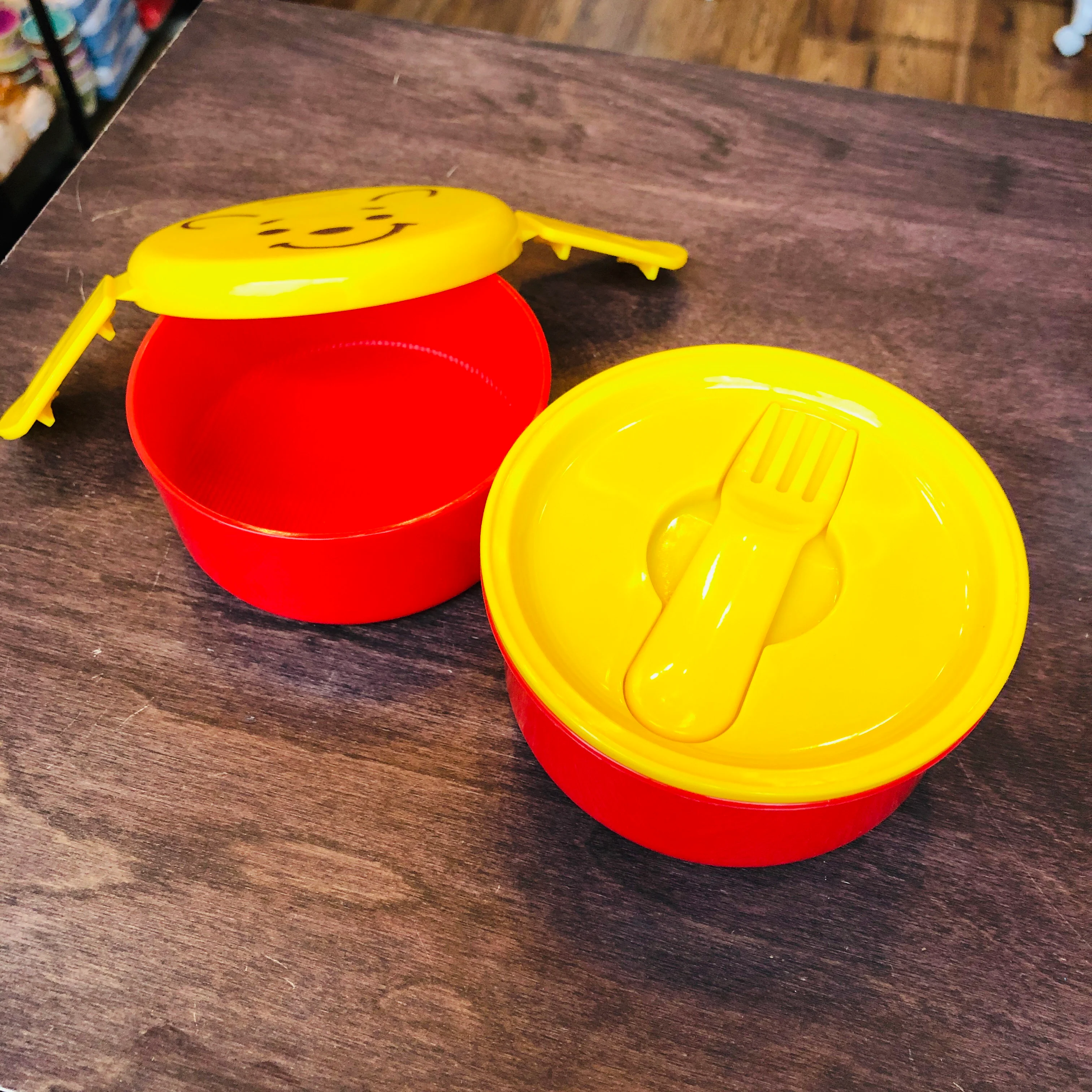 Winnie the Pooh Round Lunch Box Set by SKATER ONWR1 - Image 4
